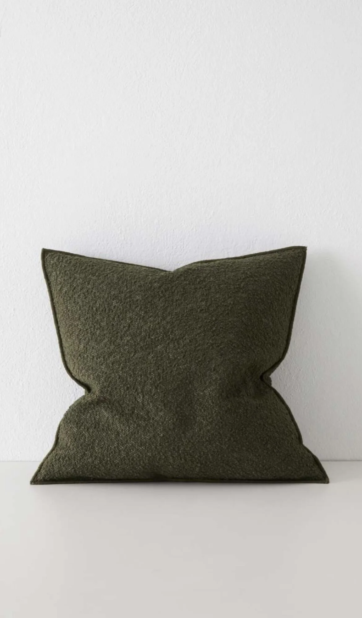 ACBF0C77-1D01-42DB-B34F-C2DEAA6092E2