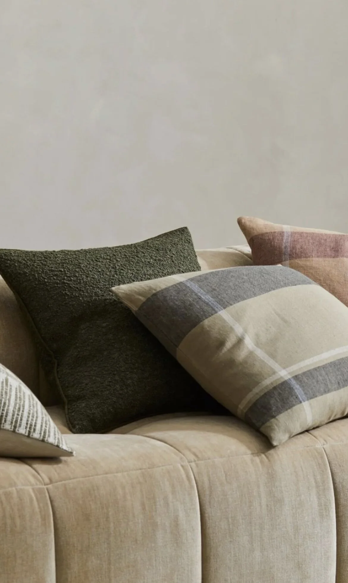 90FCFCAA-5886-4EE2-8F62-A2D03C09E8DC