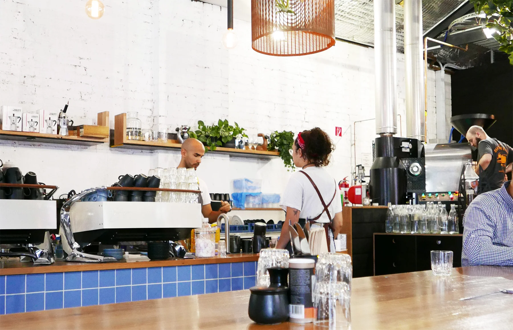 Roasting-Warehouse-short-black.jpg
