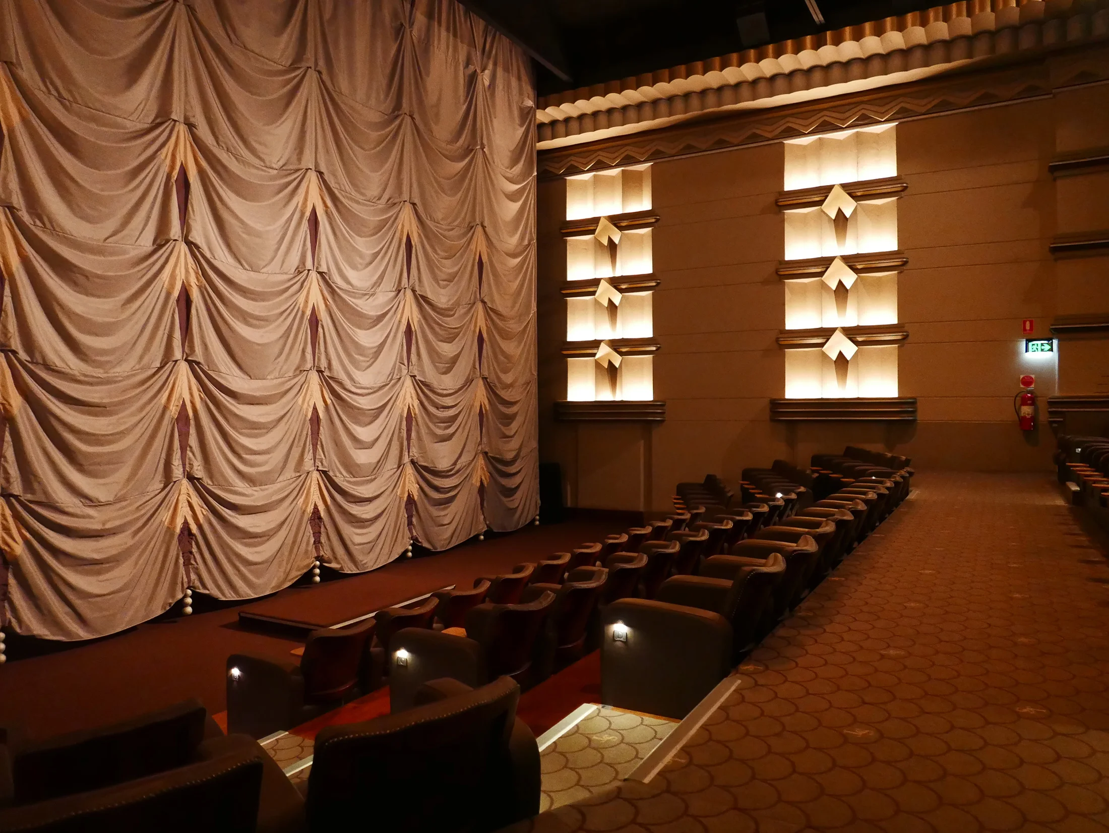 Sun-cinema-TheGrand.jpg