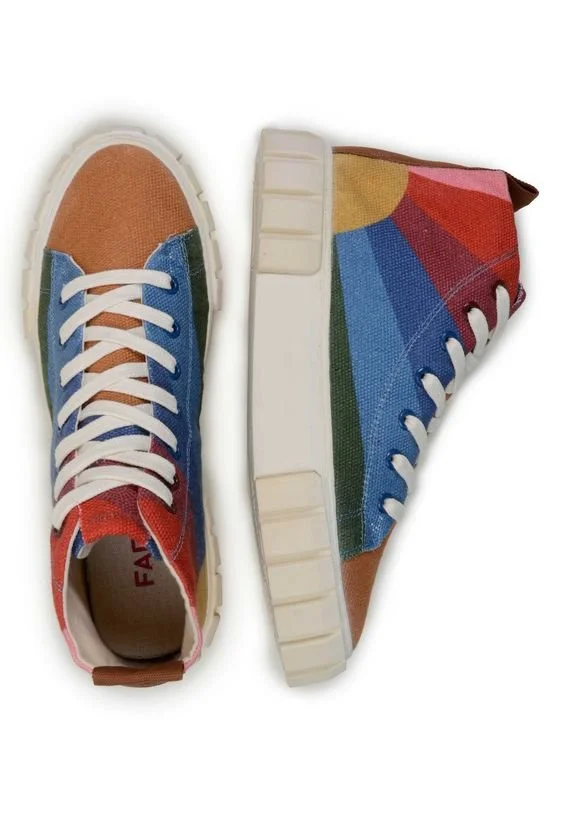 RAINBOW HIGH TOPS
