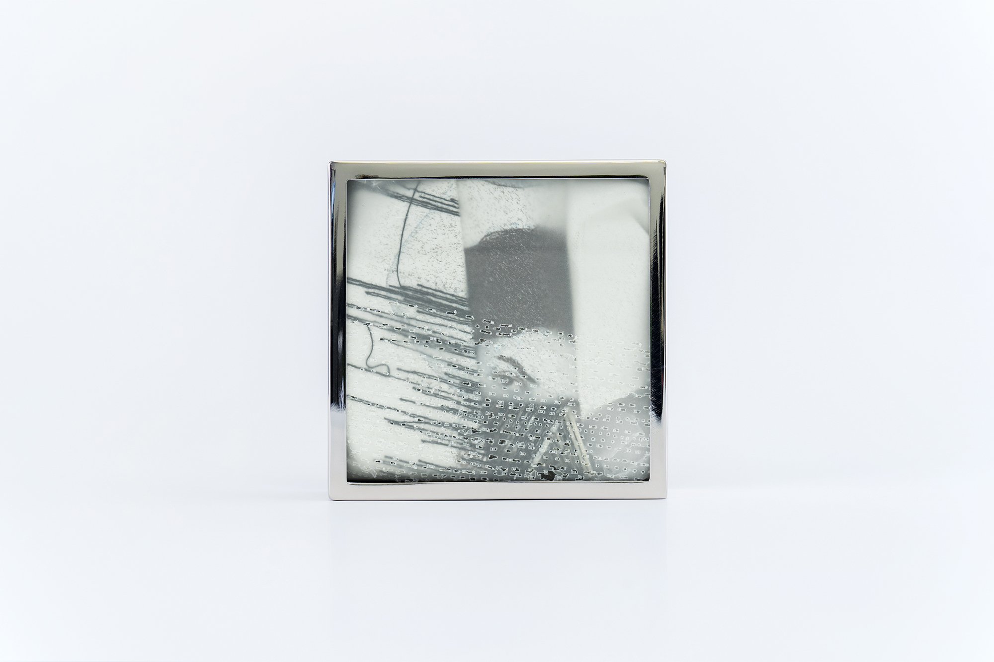 Negin Mahzoun - Untitled 14 - Destruction - 2023/2024 - 5x5 inches.jpg