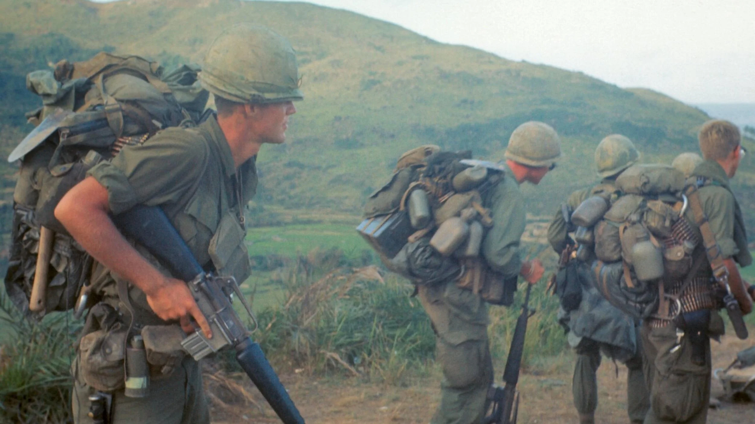 1998370-vietnam-war__18.jpg