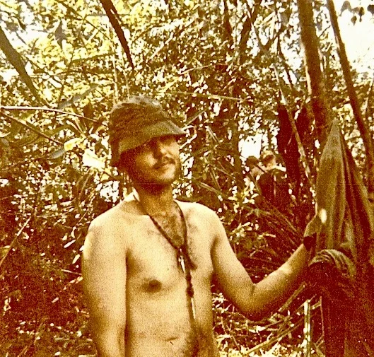 Tom Hayes Boot Straps.jpg