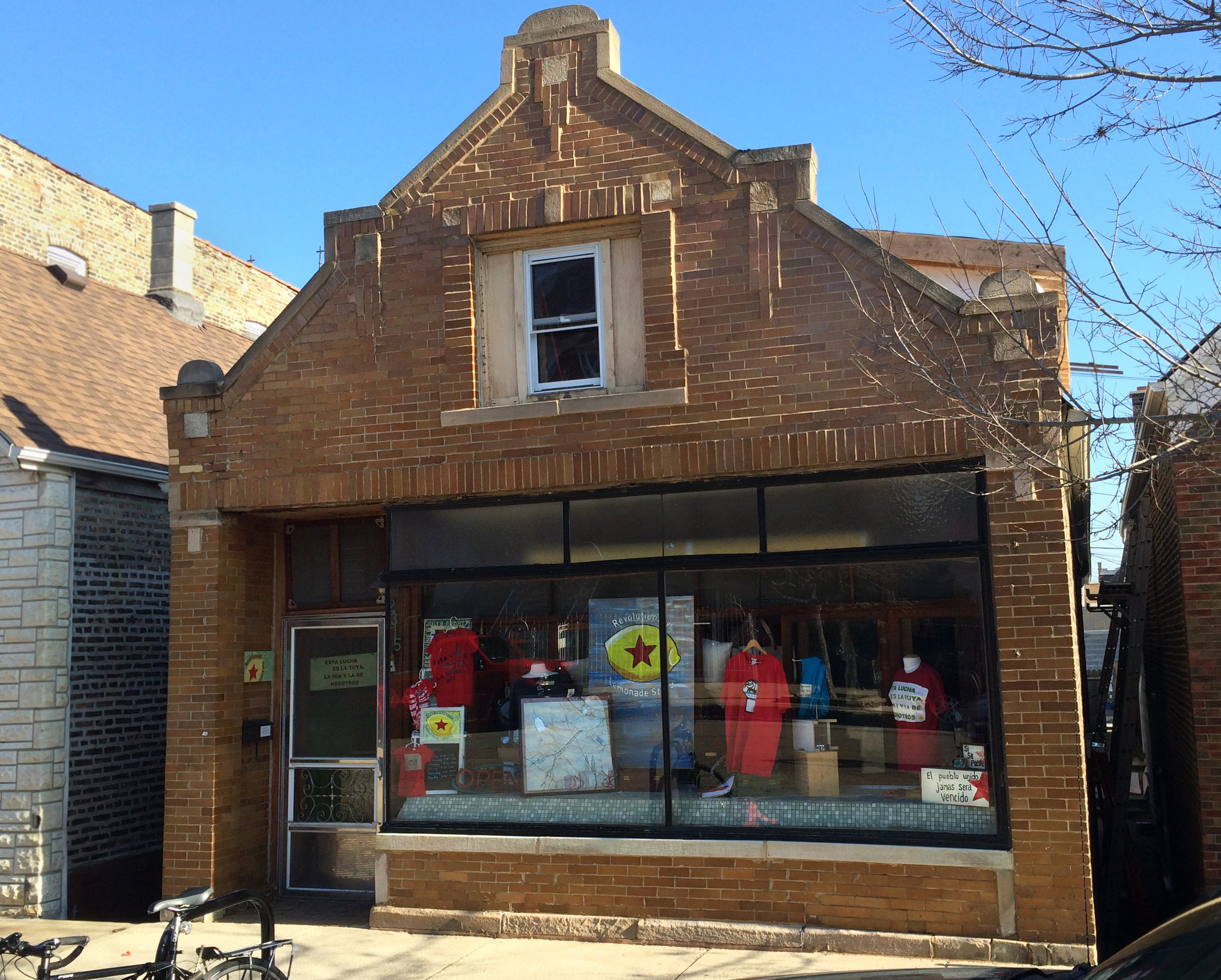 storefront, artist's live/work studio, commercial design, revolutionary lemonade stand, pilsen