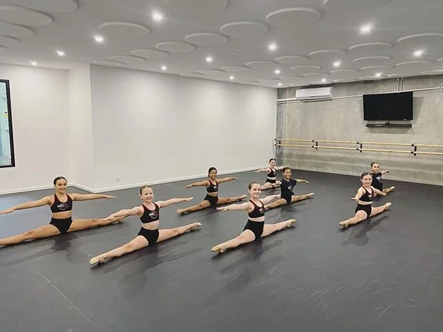 Happy Valentines Day!! ❤️🖤 Also great work last night U9 &amp; U11 Elite Teams. Looking super strong and it&rsquo;s just week 2. 💪🏼