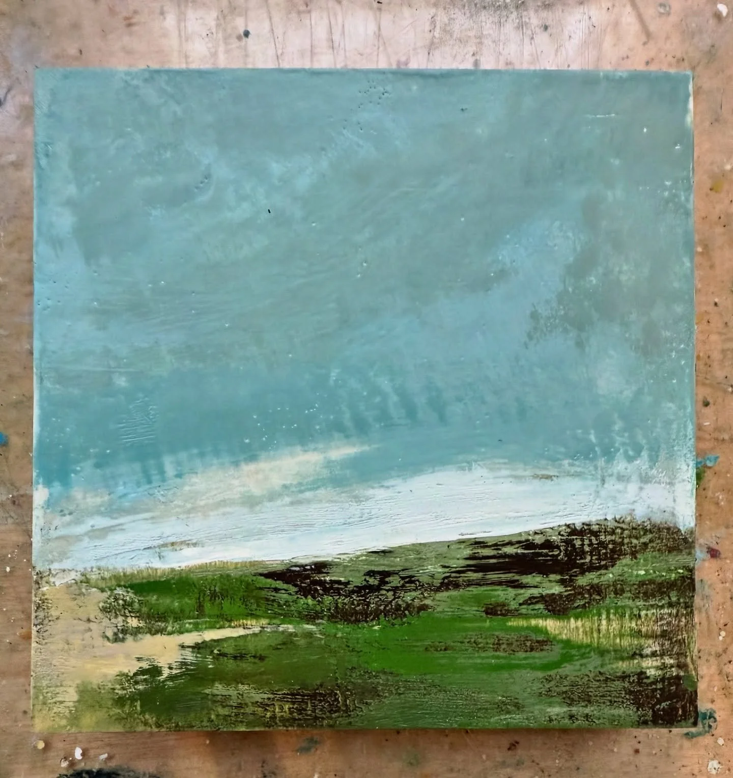 small and sweet&hellip;
6x6&rdquo; and a 4x4&rdquo; encaustics

have a preference?

#imaginedlandscapes 
#abstractlandscapes
#encaustic
#encausticart
#littlelandscapes
#pastoral 
#scenesfromthestudio
#inthestudio
#bostonartist
#sowaboston
#sowaartist