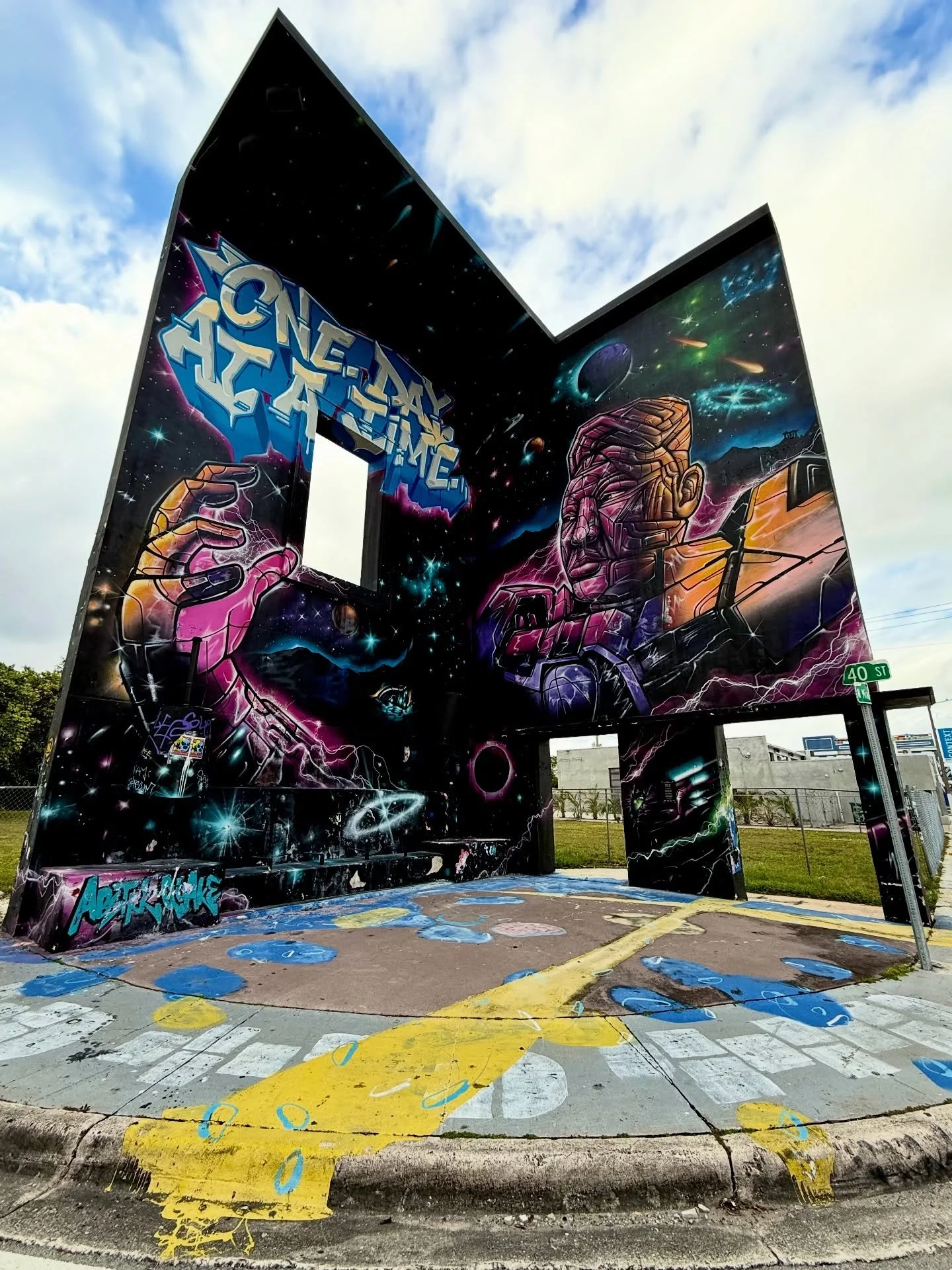 #wynwoodwalls
#streetart
#miamidesigndistrict 
#wynwoodmiami