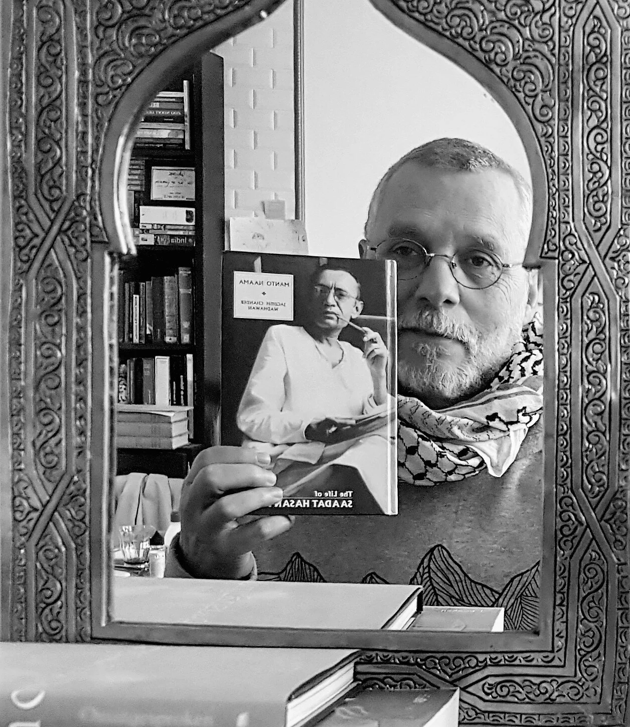 MANTO1.jpg
