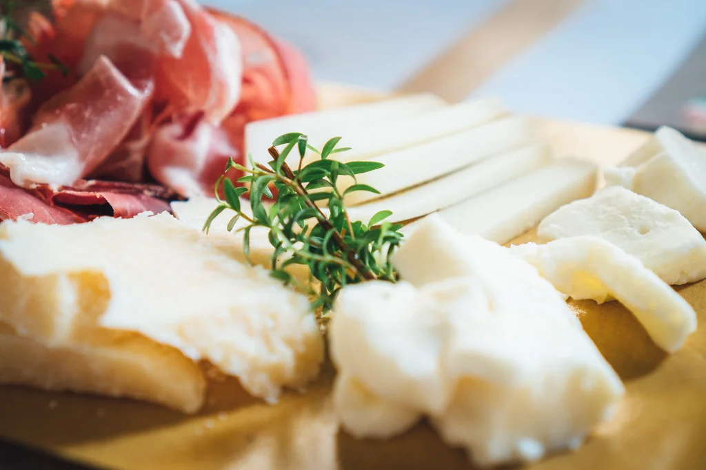 The Common Wanderer - Italian food.jpg