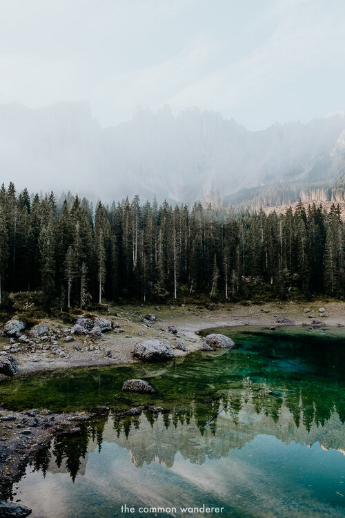 A guide to the stunning Lago di Carezza (Karersee) | The Common Wanderer