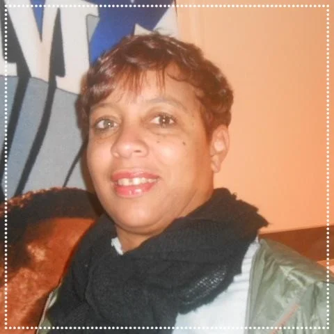 Karen Holcomb