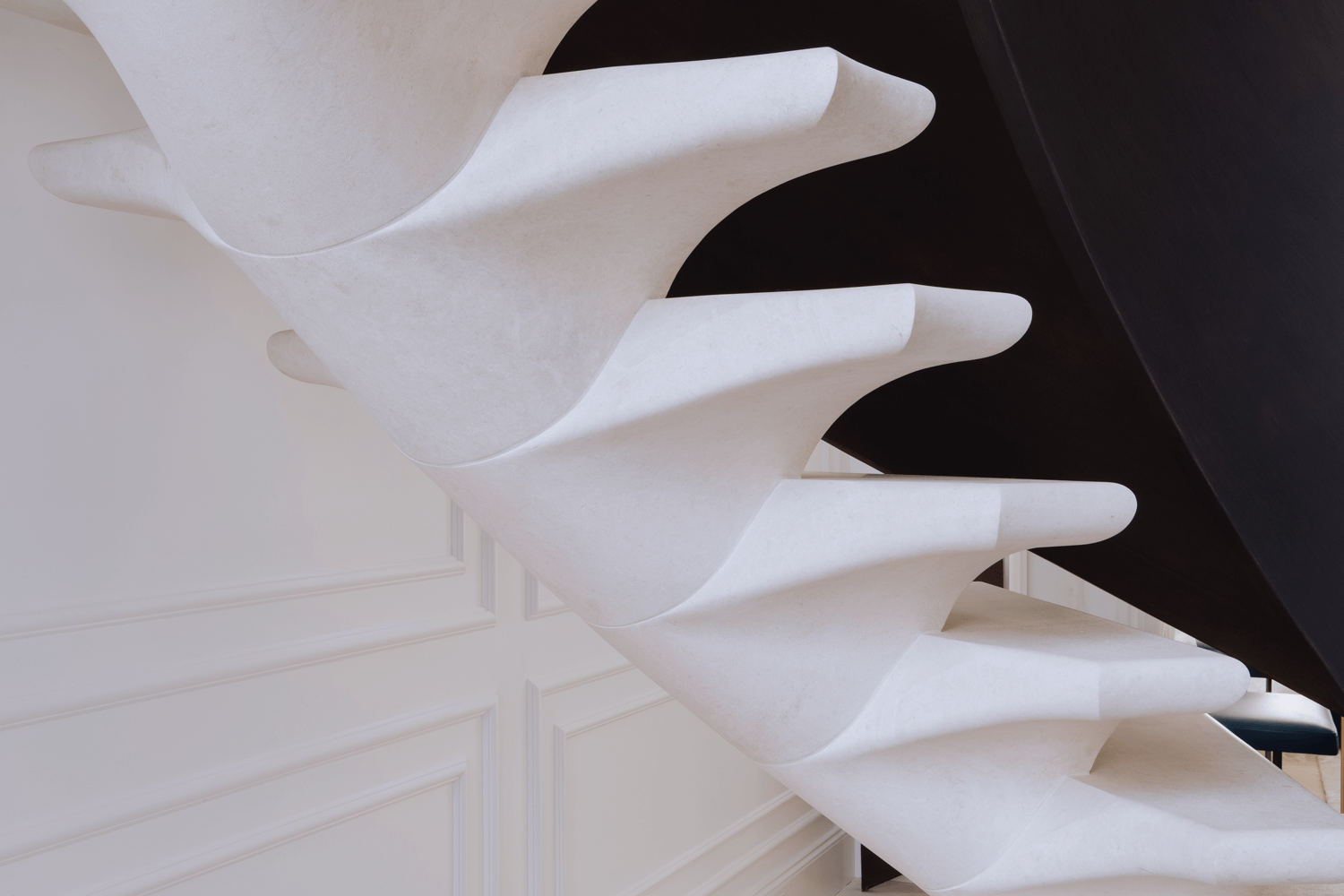Lennox-The-Stonemasonry-Company-Post-Tension-Reinforced-Staircase-14.png
