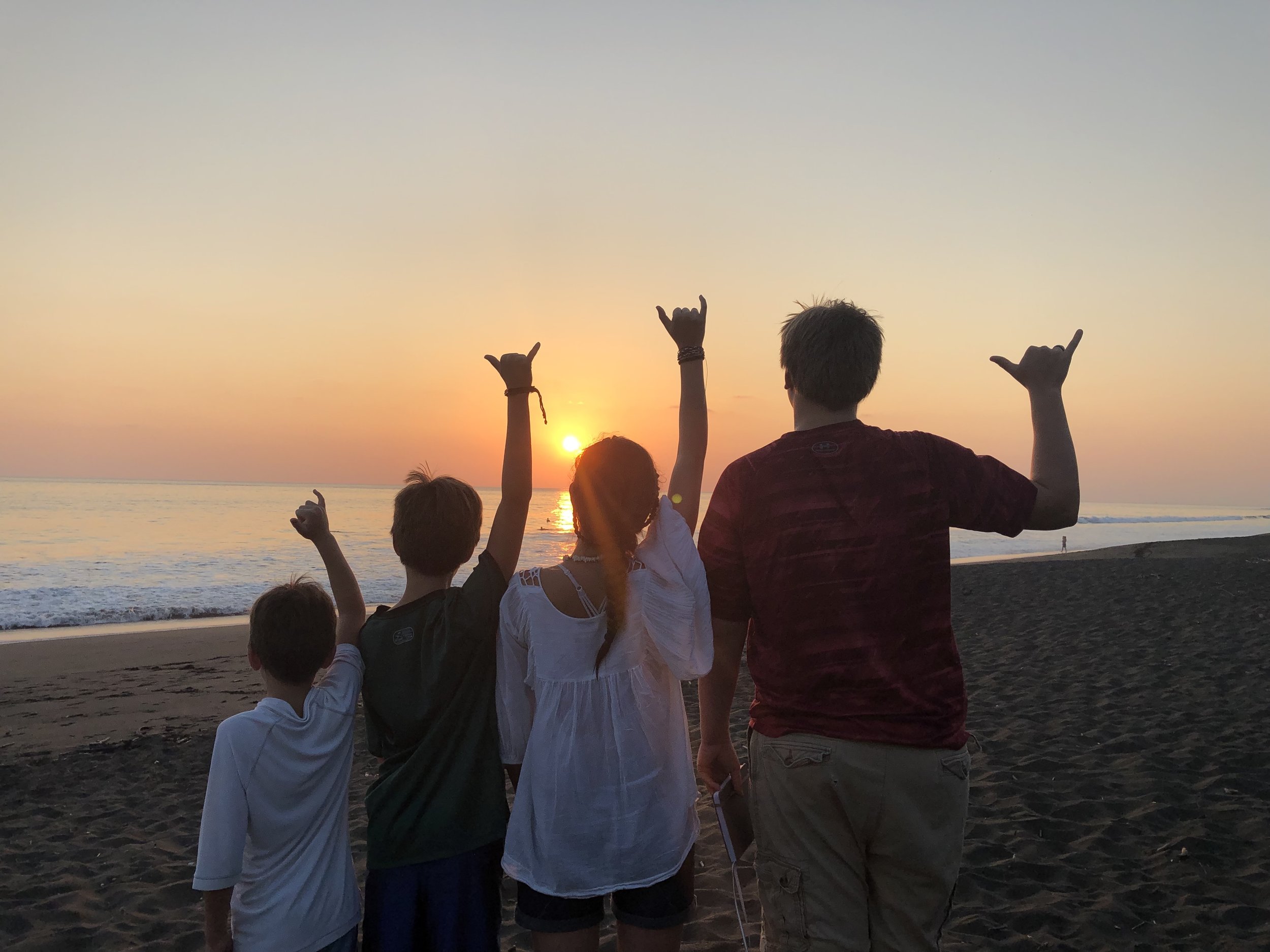costarica-farewell-sunset copy.jpg