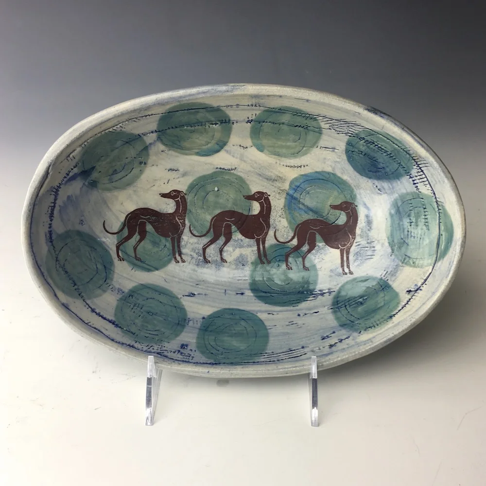 snavely_ovalbowl_greendots_33.jpg