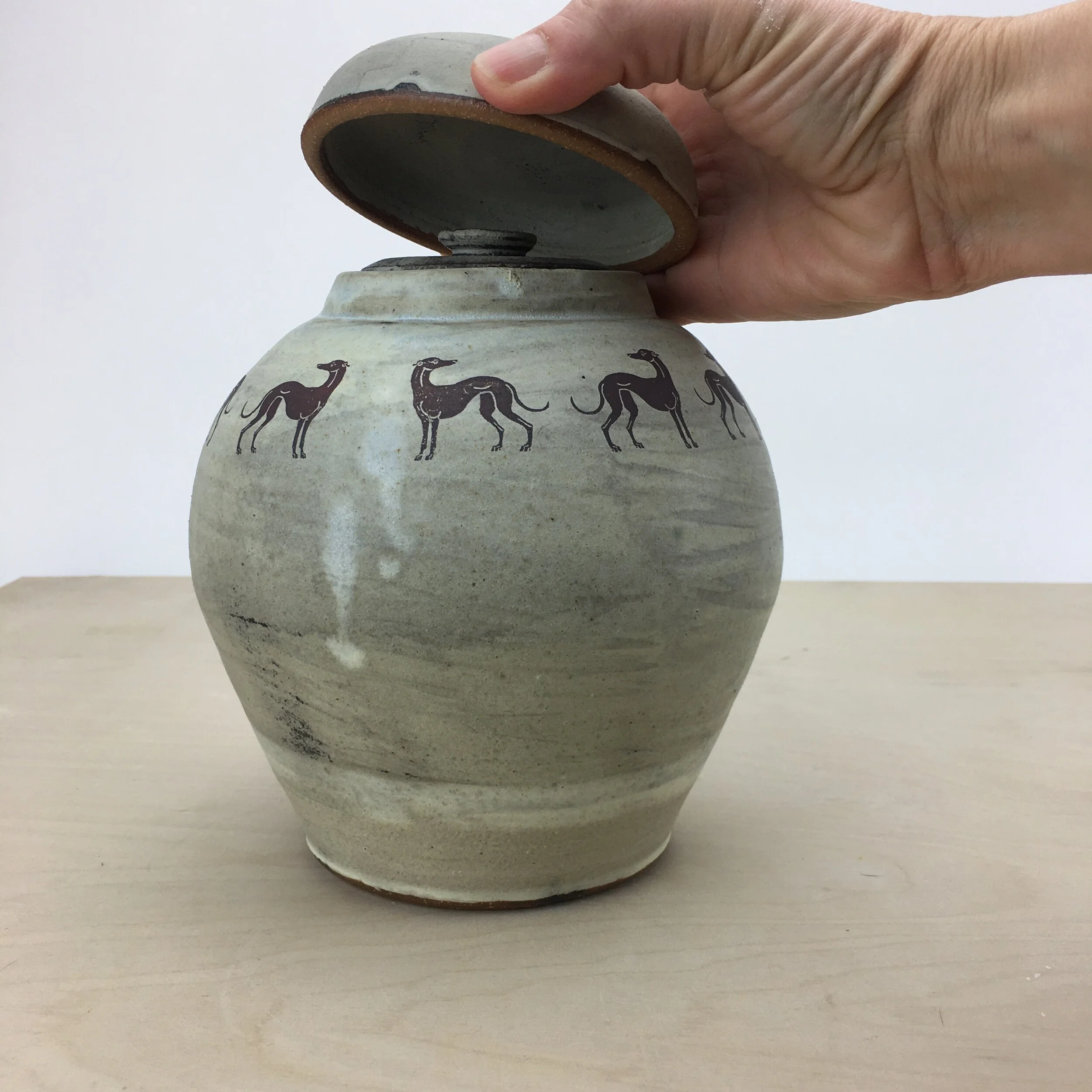 1F9C4E2C-285A-4CDA-B997-113DE6CDFEFB