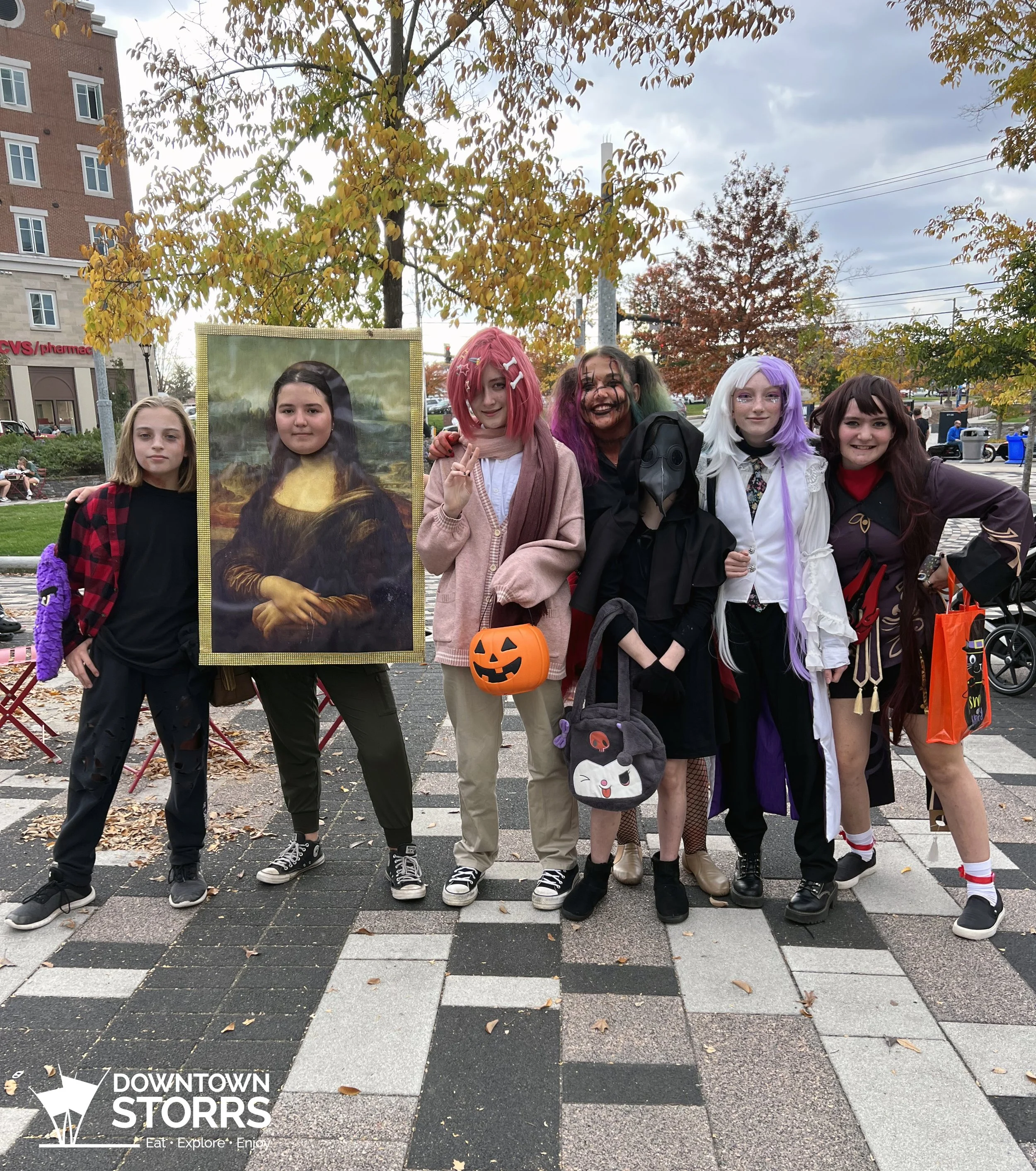 20231028_Halloween_Paterson_mona lisa.jpg