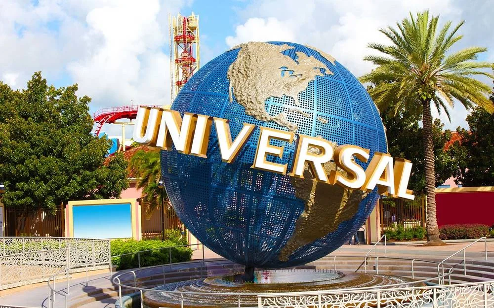 Universal.jpg