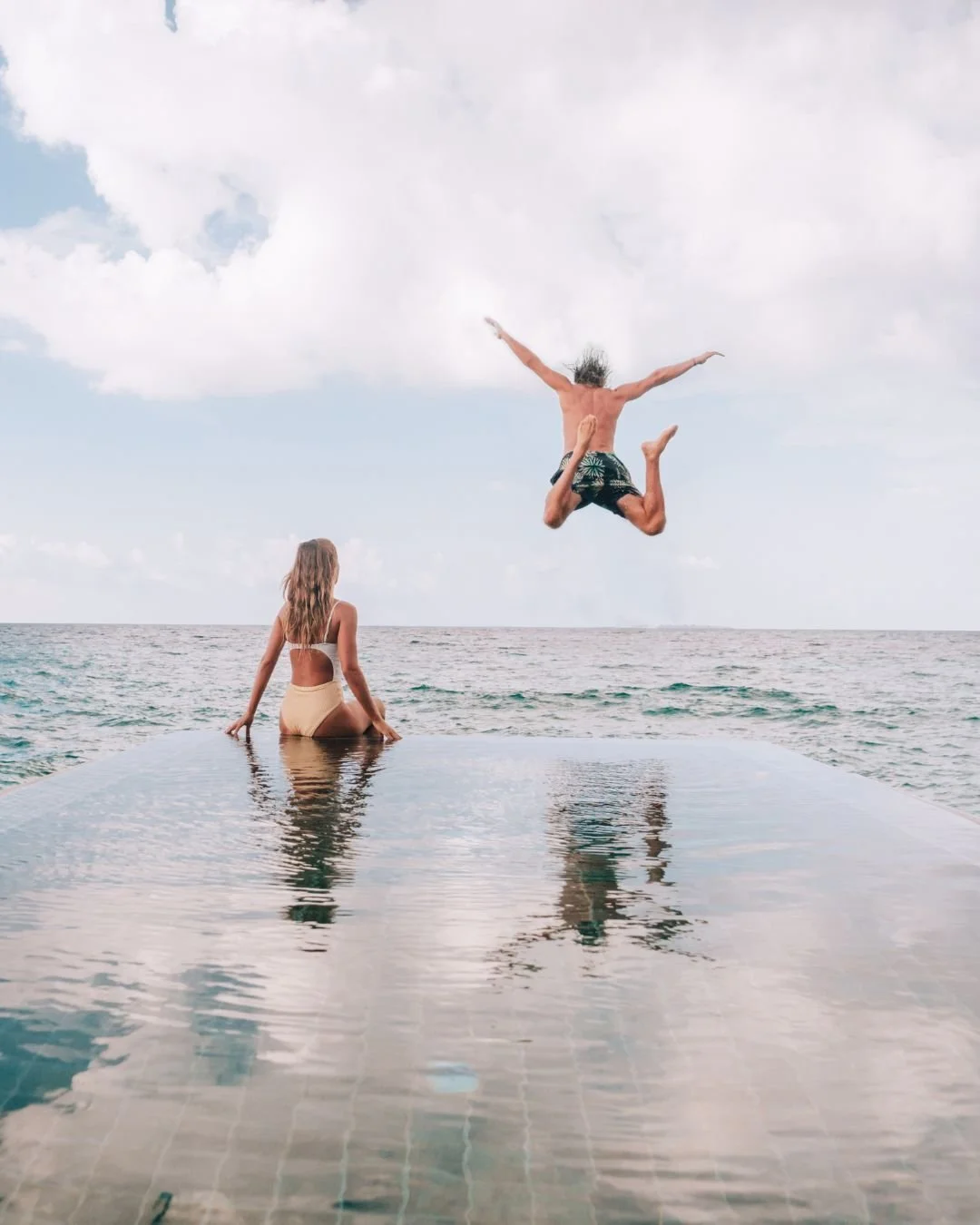 Happy Valentines Day! 💖 Do you want to plan a romantic vacation this year? Contact me for ideas and destinations for you and your loved ones to visit. 🌏🌟 #TravelBetter #ValentinesDay