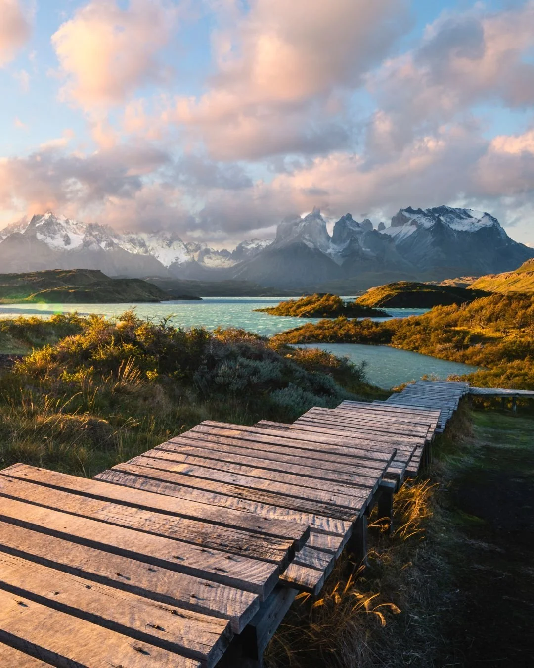 📍 Torres del Paine National Park

Take in every moment with a guided group tour on your next vacation! 🏃&zwj;♂️🌏

Between now and 2/27, Insight Vacations' Big Travel Sale let's you save up to 15% on select tours &mdash; so connect with me to take 