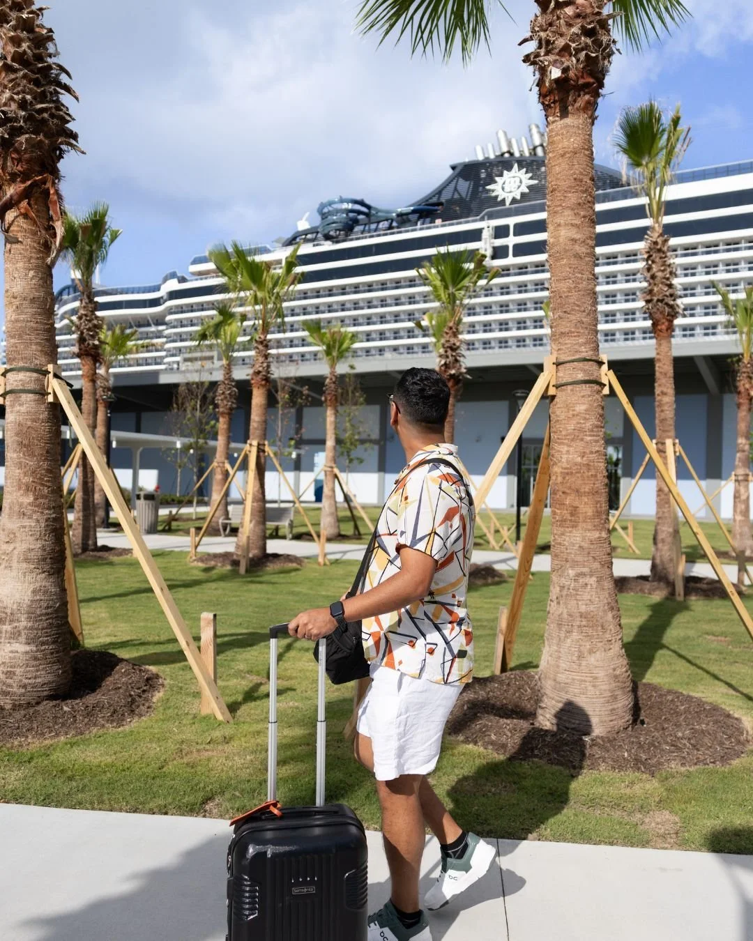 Are you looking for a new cruise experience? Step aboard MSC Seascape, where European elegance meets American comfort in one unforgettable journey. 🌊✨

From thrilling attractions and global dining experiences to breathtaking ocean views and the only