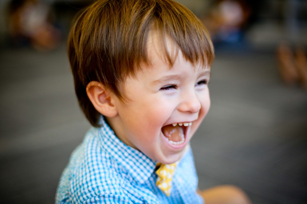 Photo_Kindermusik-Madeline-ThibodeauxStudio-2016_boy-laughing_3720x2480-1024x683.jpg