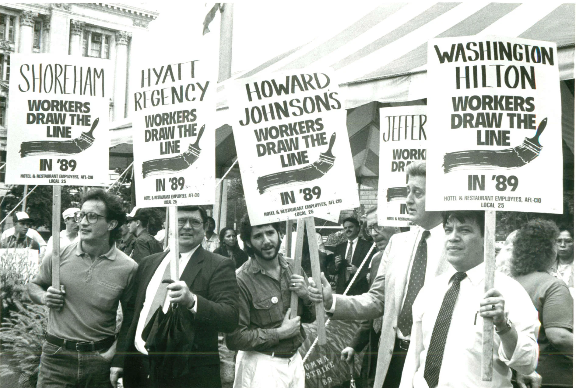 Richardson Days Picket.jpg