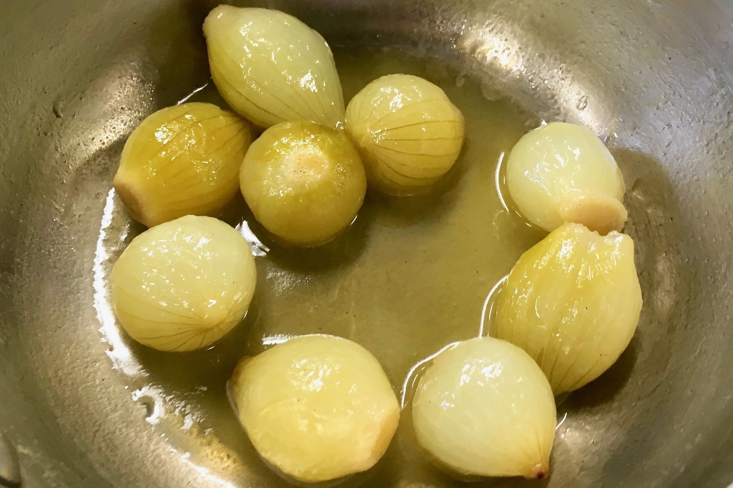 Glazed baby onions