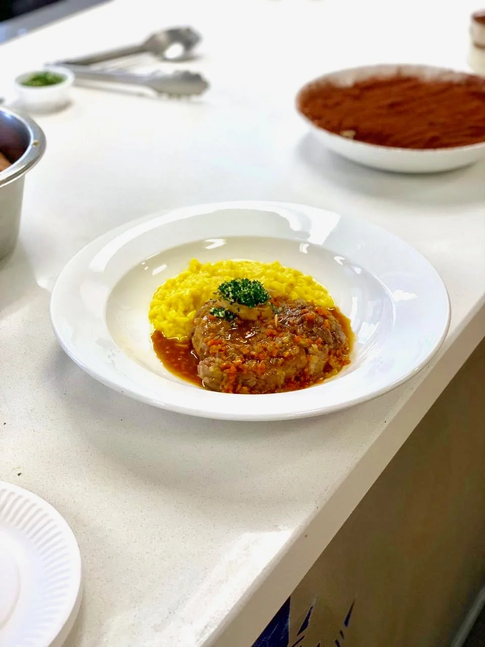 Ossobuco with veal shin, saffron risotto and gremolata