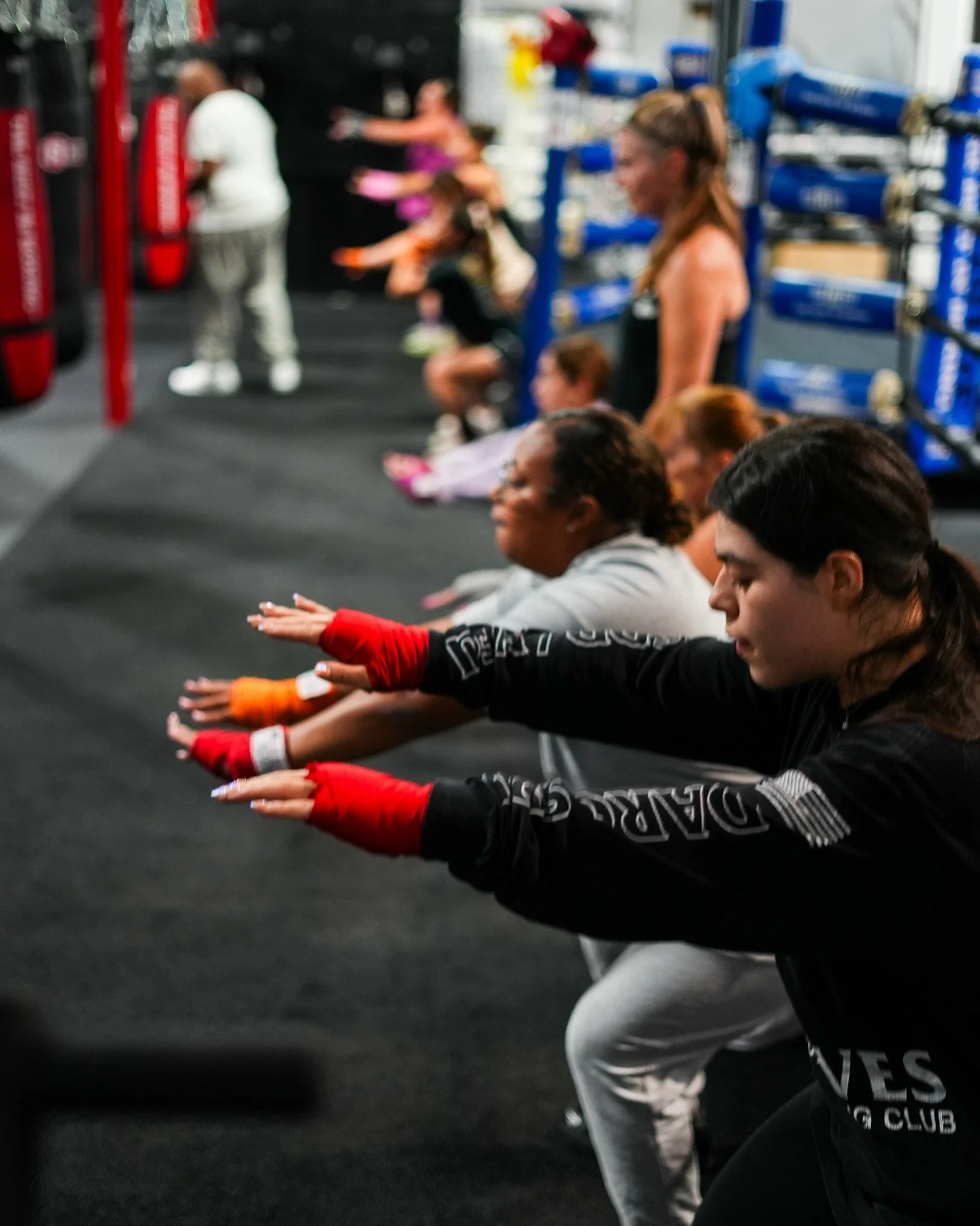 Ladies &mdash; gloves on, stress off 🥊 Monday &amp; Wednesday nights at 7:30PM in Riverhead. Don&rsquo;t miss it 💥
-
DOWNLOAD THE HSB APP NOW TO BOOK CLASSES AND PRIVATE TRAINING📲
-
#riverhead #southhampton #longislandgym #longislandboxing #boxing