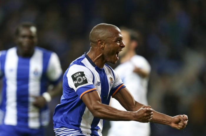 brahimi2.jpg