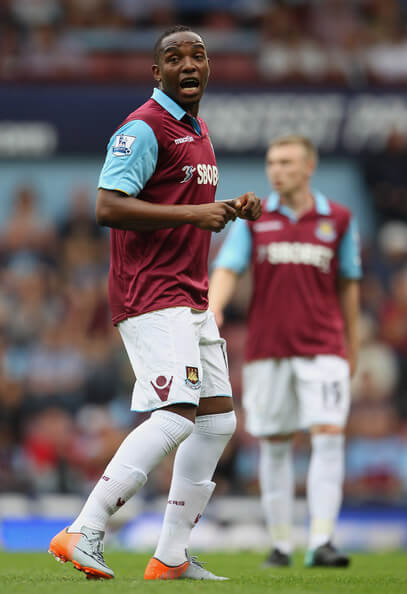 Benni McCarthy of West Ham Unitedspeaks to team mates during the Barclays Premier League match between West Ham United and Bolton Wanderers at the Boleyn Ground on August 21, 2010 in London, England. (Aug. 20, 2010 - Source: Phil Cole/Getty Images Europe)