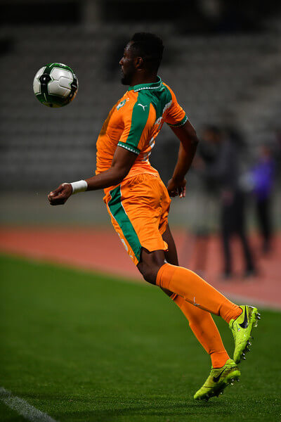 Wilfried Kanon of the Ivory Coast leaps to control the ball during the International Friendly match between the Ivory Coast and Senegal at the Stade Charlety on March 27, 2017 in Paris, France. (March 26, 2017 - Source: Dan Mullan/Getty Images Europe)