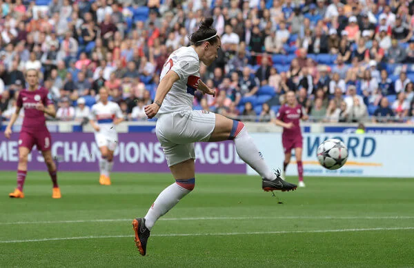 Lucy Bronze of Olympique Lyonnais scores the opening goal during the UEFA Women's Champions League, Semi Final Second Leg match between Olympique Lyonnais and Manchester City at Groupama Stadium on April 29, 2018 in Lyon, France. (April 28, 2018 - Source: Emilio Andreoli/Getty Images Europe