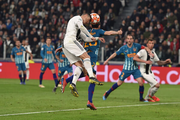 Cristiano Ronaldo of Juventus scores the opening goal during the UEFA Champions League Round of 16 Second Leg match between Juventus and Club de Atletico Madrid at Allianz Stadium on March 12, 2019 in Turin, Italy. (March 11, 2019 - Source: Getty Images Europe)