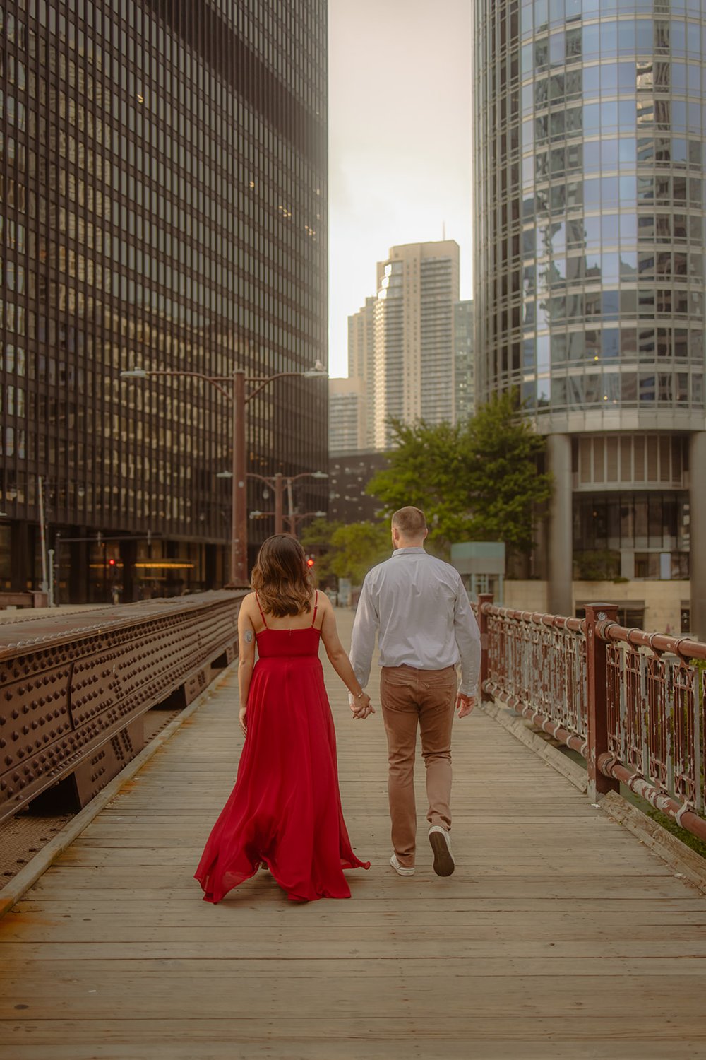 DT1A0113 MICHAEL-AND-STEPHANIE-CHICAGO-ILLINOIS-COUPLES-THE-GERNANDS.jpg