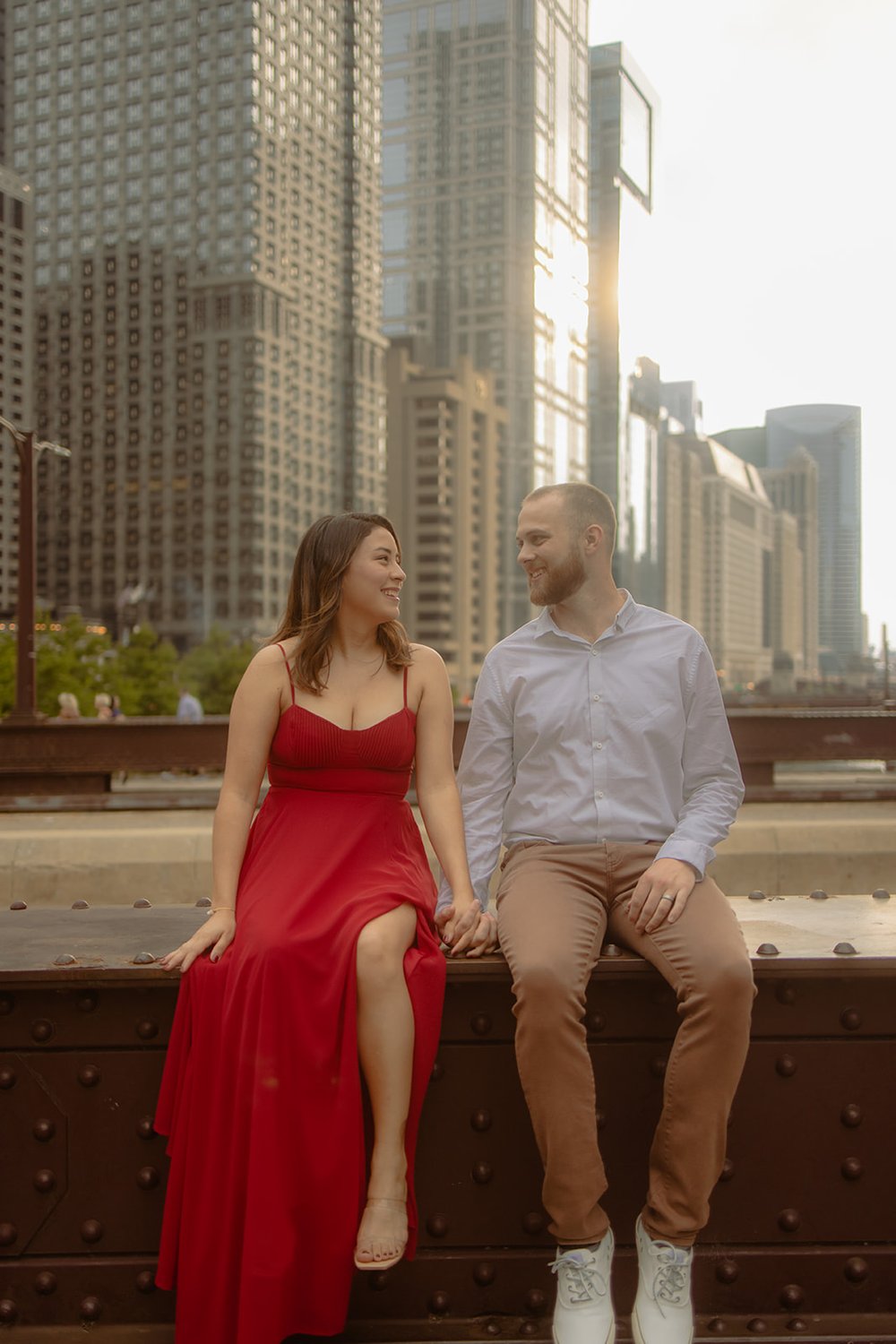 DT1A0120 MICHAEL-AND-STEPHANIE-CHICAGO-ILLINOIS-COUPLES-THE-GERNANDS.jpg