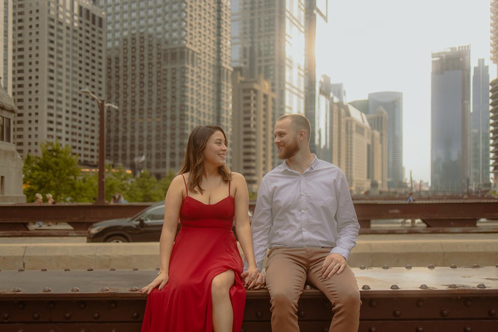 DT1A0124 MICHAEL-AND-STEPHANIE-CHICAGO-ILLINOIS-COUPLES-THE-GERNANDS.jpg