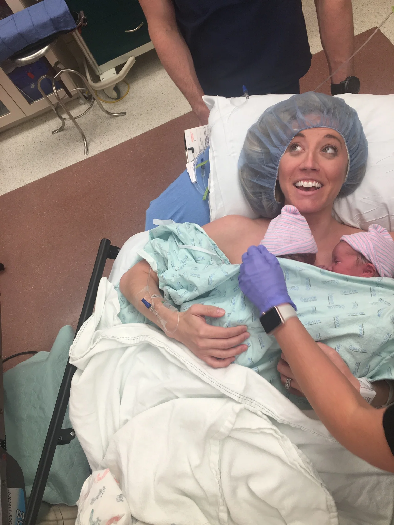 9 Comical Realities I Now Know About Parenting Newborn Twins