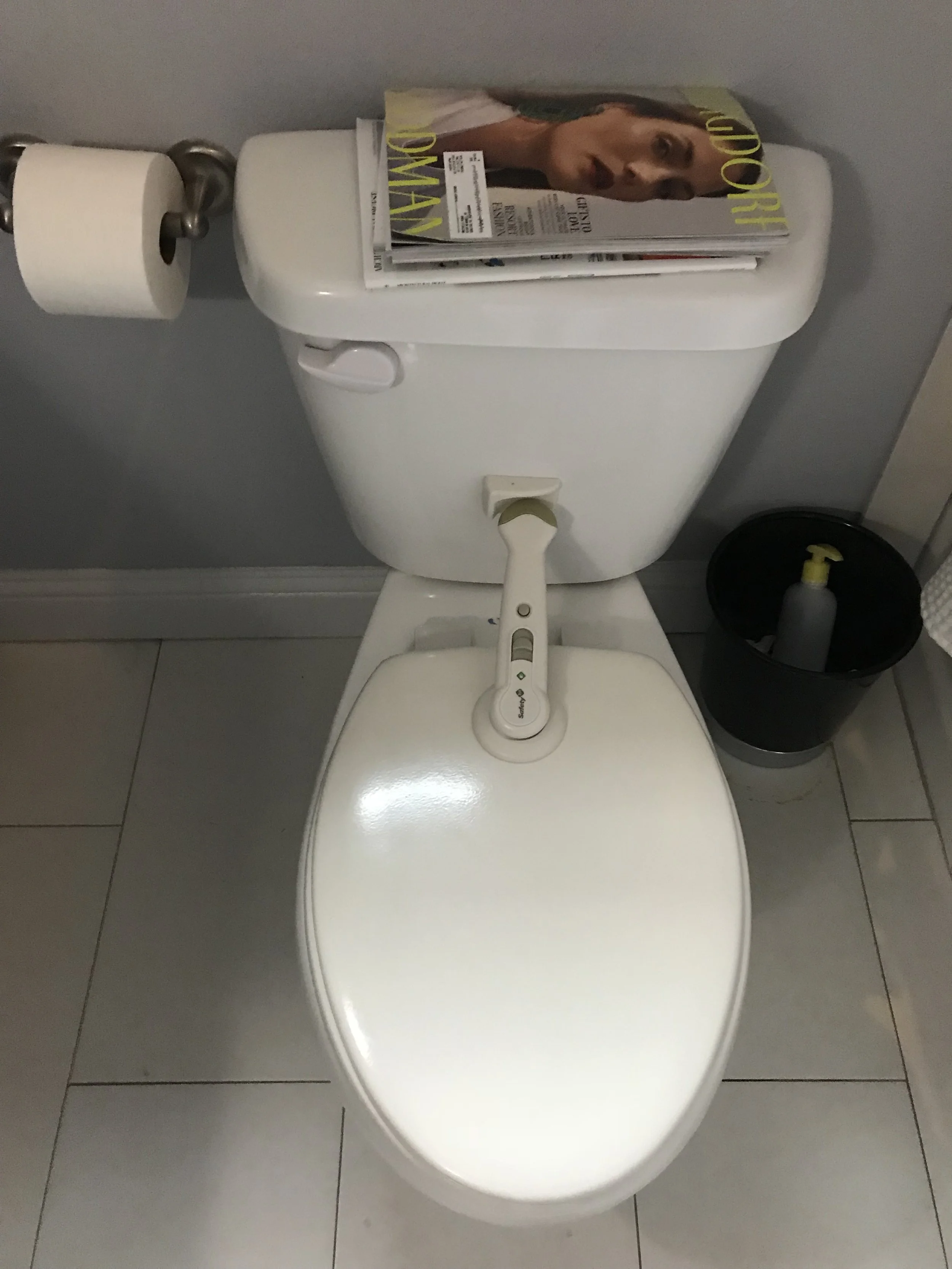 safety first swing shut toilet lock