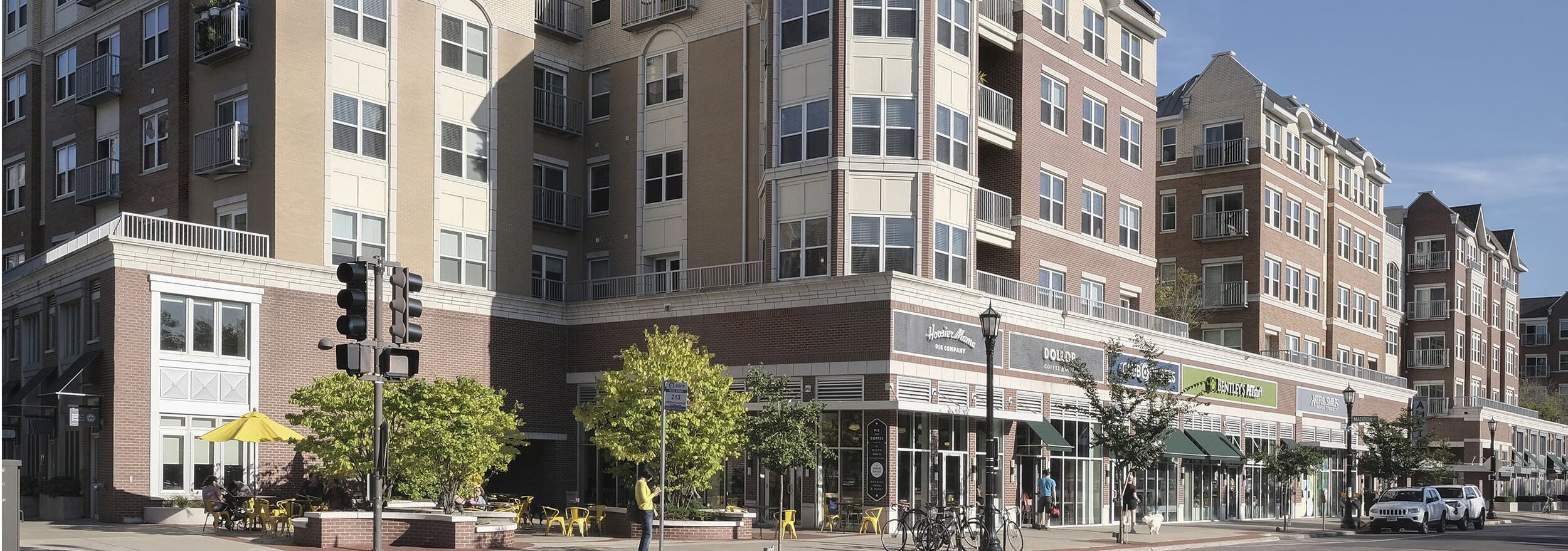 edece2226cda243e9f31c1a0145969a44df2a79c_evanston_exterior-building.jpg