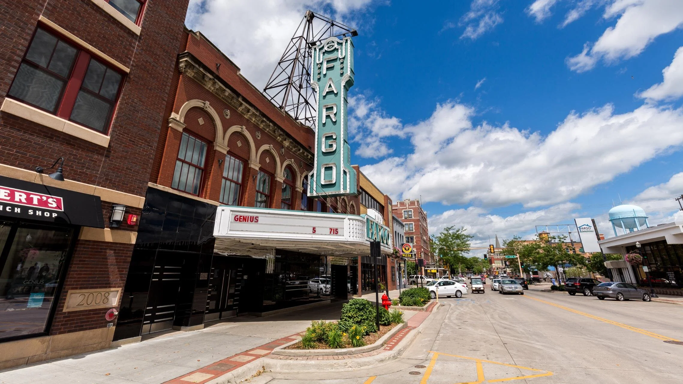 180712161539-01-things-to-do-fargo---theater.jpg