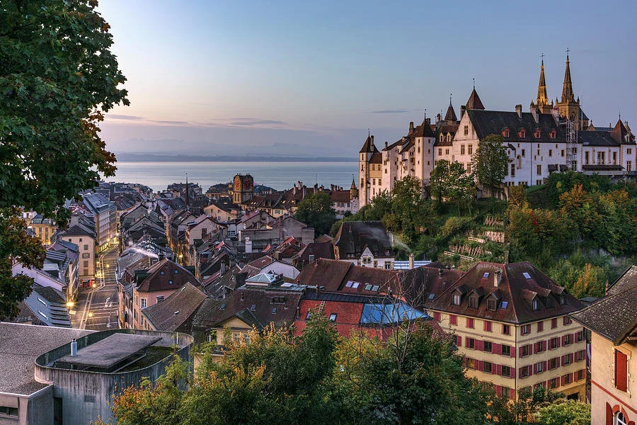 neuchtel-switzerland-joana-kruse.jpg
