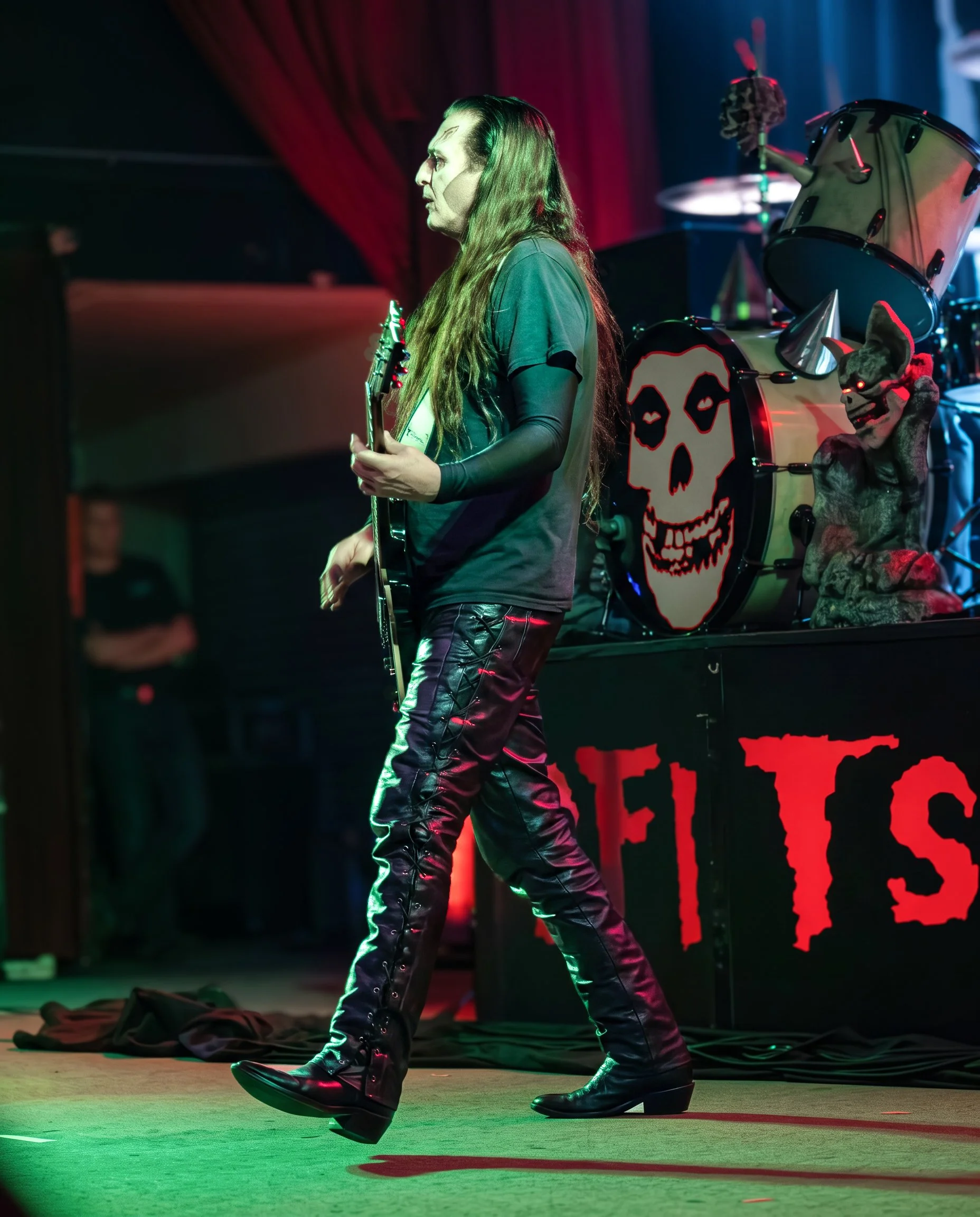 _DSC0278-1_misfits_1c NON-1.jpg