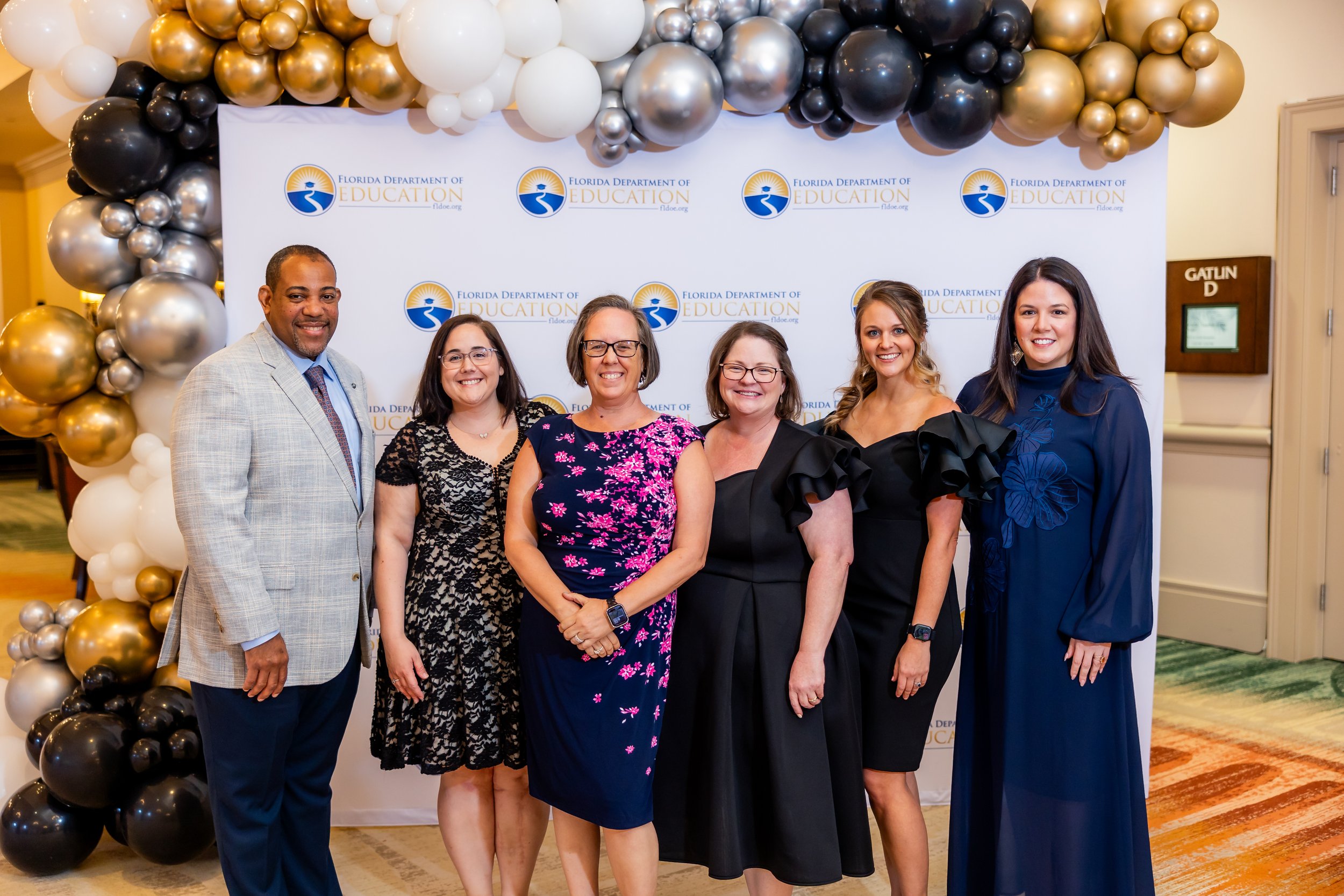 CommReception2027-24.jpg
