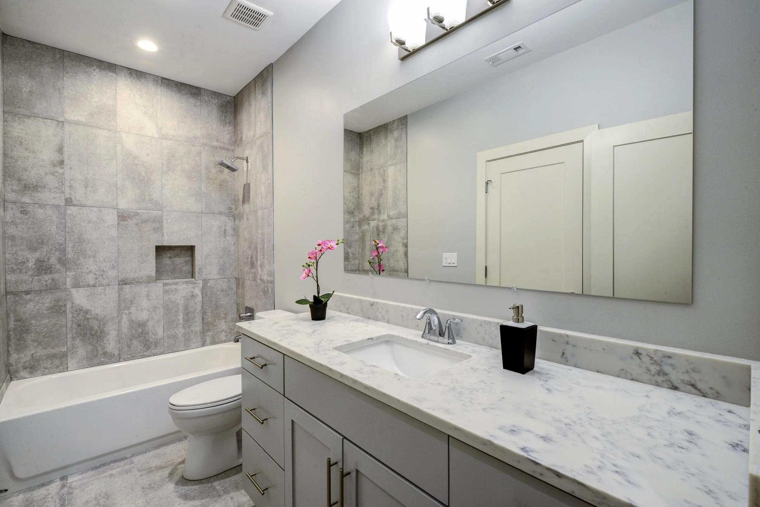 1371 Merry Ln_Adee Weismark-22_012.jpg