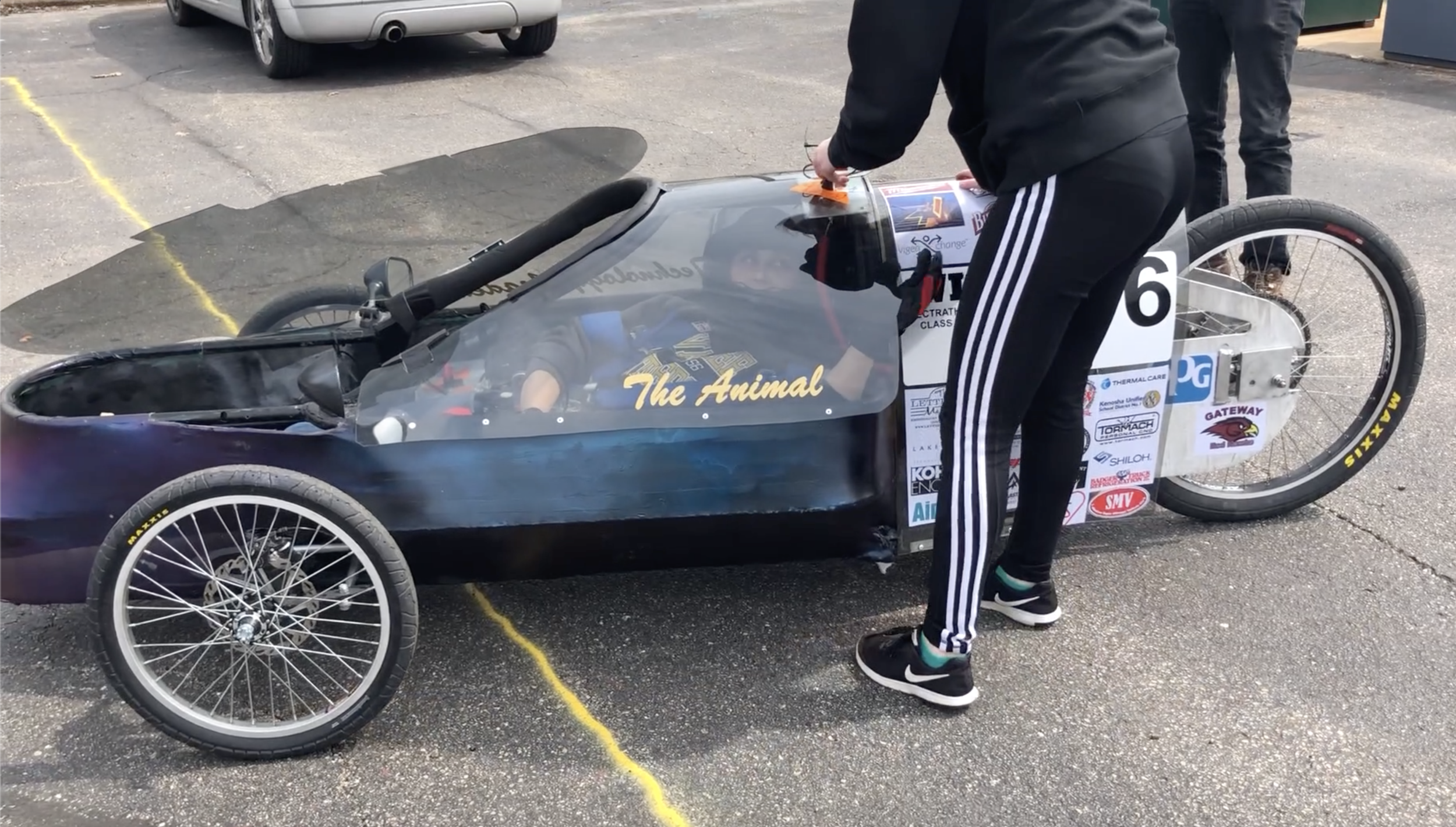 ev_car.png