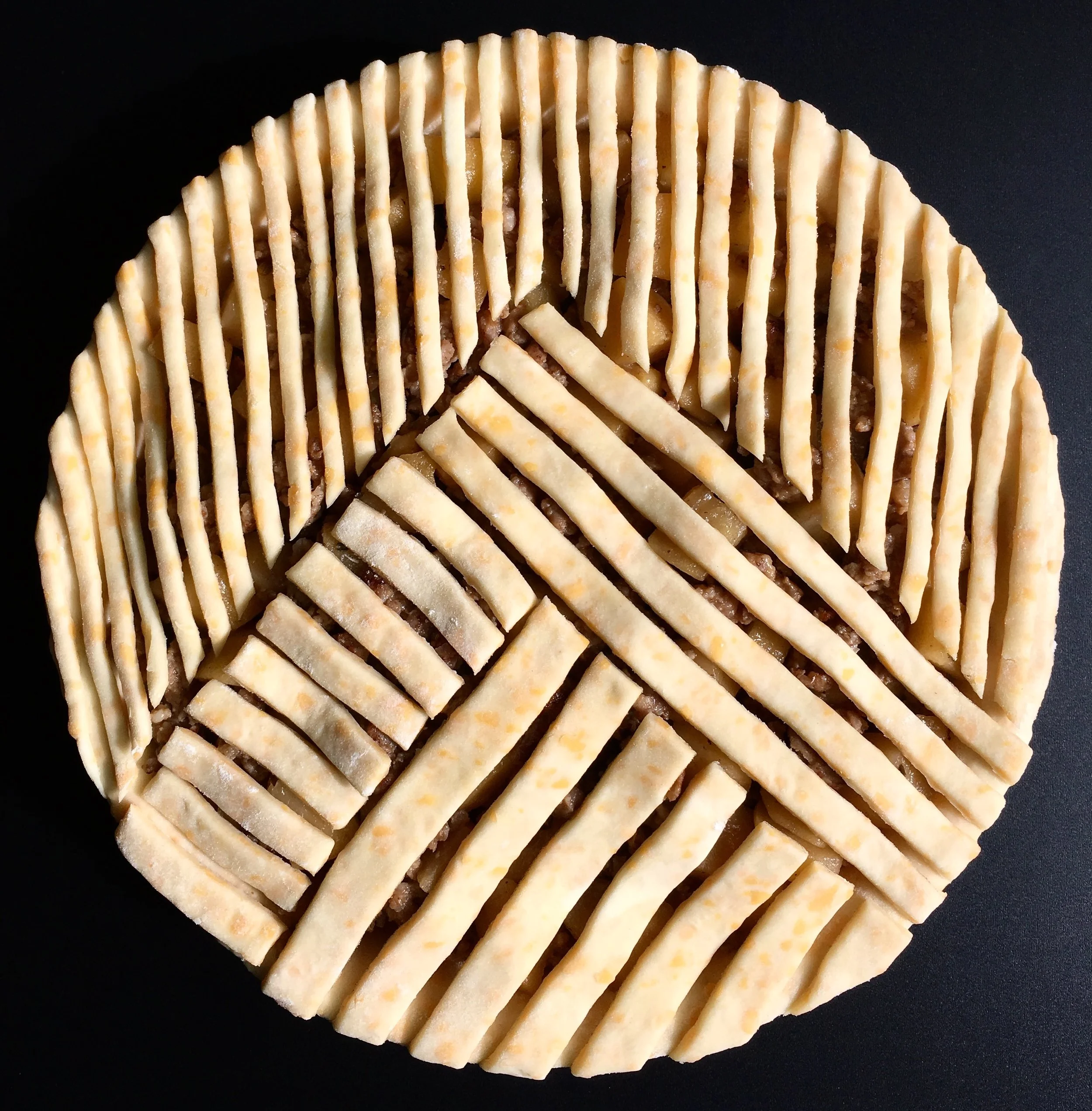  Date: October 10th, 2017   There are far cheddar things ahead than the ones we leave behind. 🏔| @food52's savory Sausage and Apple Pie with a Cheddar Crust. 🧀 MAKE THIS CRUST IMMEDIATELY. RUN GO HURRY.  