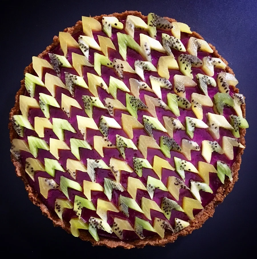  Date: January 11, 2018   But kiwi see it baked? 🥝|&nbsp; @evakosmasflores ’ Blueberry Lemon Olive Oil Curd Tart with hand-cut green and gold kiwi tiles. | A small note of clarification: every other  @lokokitchen &nbsp;post is a tart, which generall