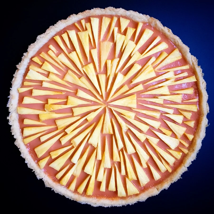  Date: January 25, 2018   Blood, sweat, and cheers. 🍻|&nbsp; #thirstythursday &nbsp;playing it fast and juice with this Paloma Tart (grapefruit and tequila curd!) studded with pineapple sparks. Happy hour vibes coming in hot! 💥 ¡Salud!  